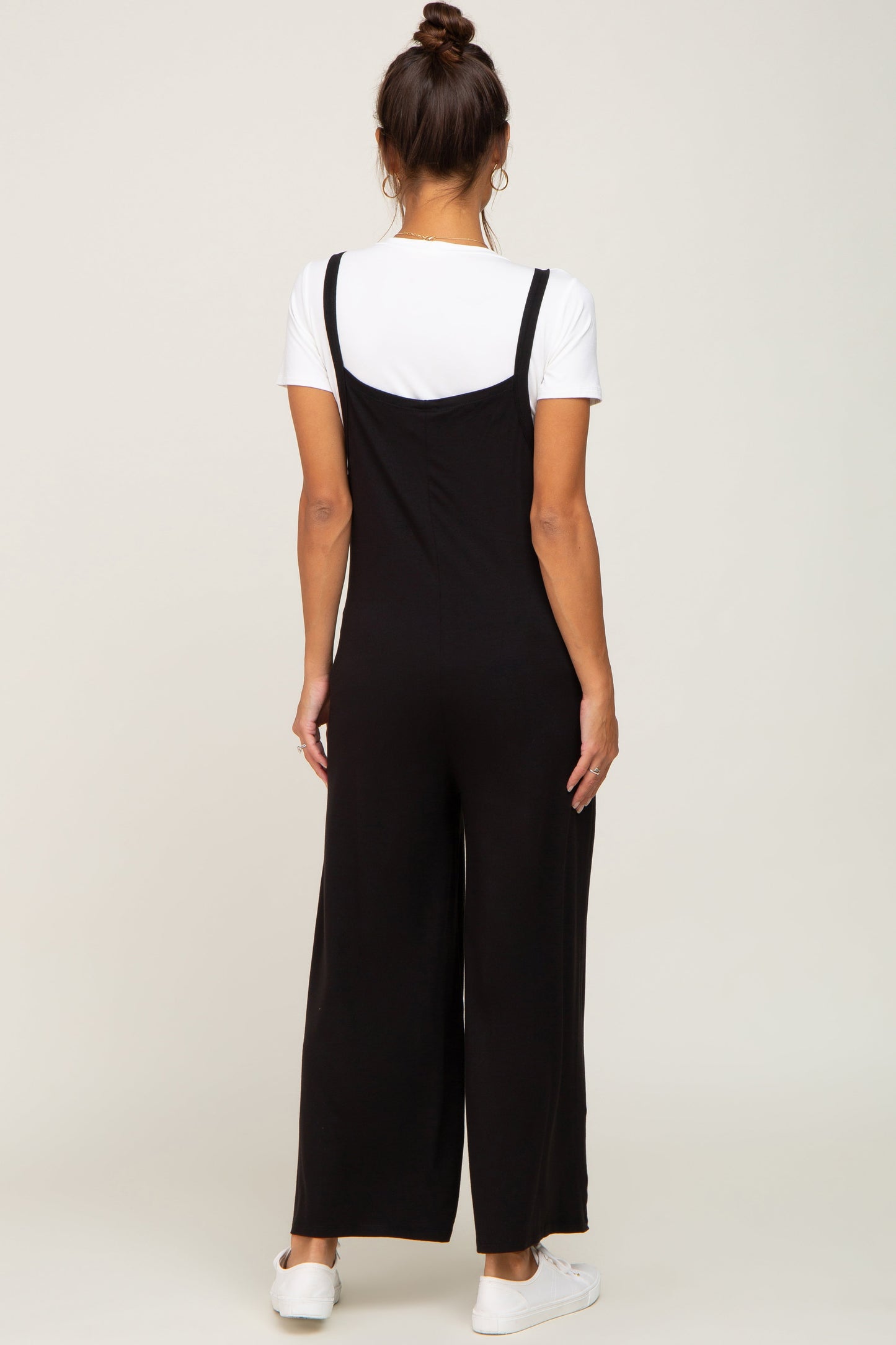 Black Sleeveless Pocketed Wide Leg Maternity Jumpsuit