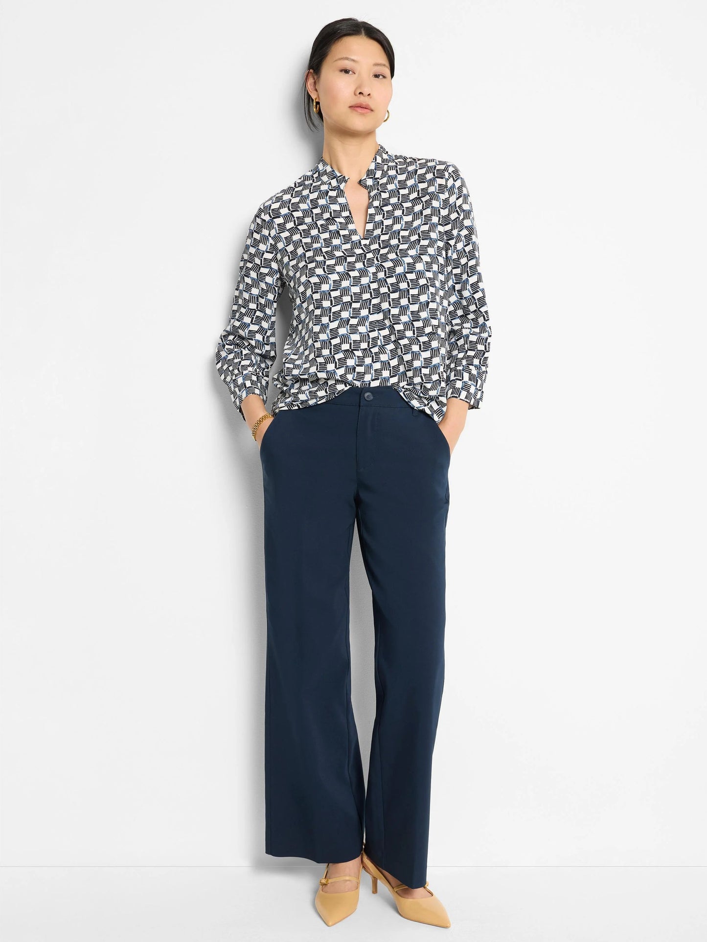 Seasonless Cotton Wide-Leg Trouser