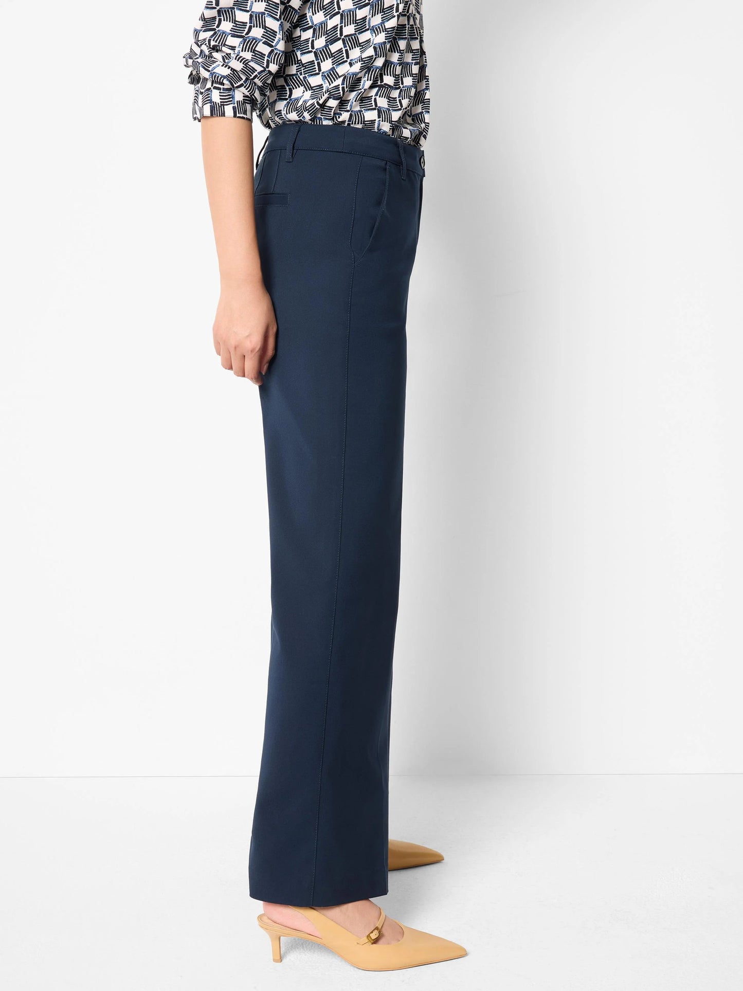 Seasonless Cotton Wide-Leg Trouser