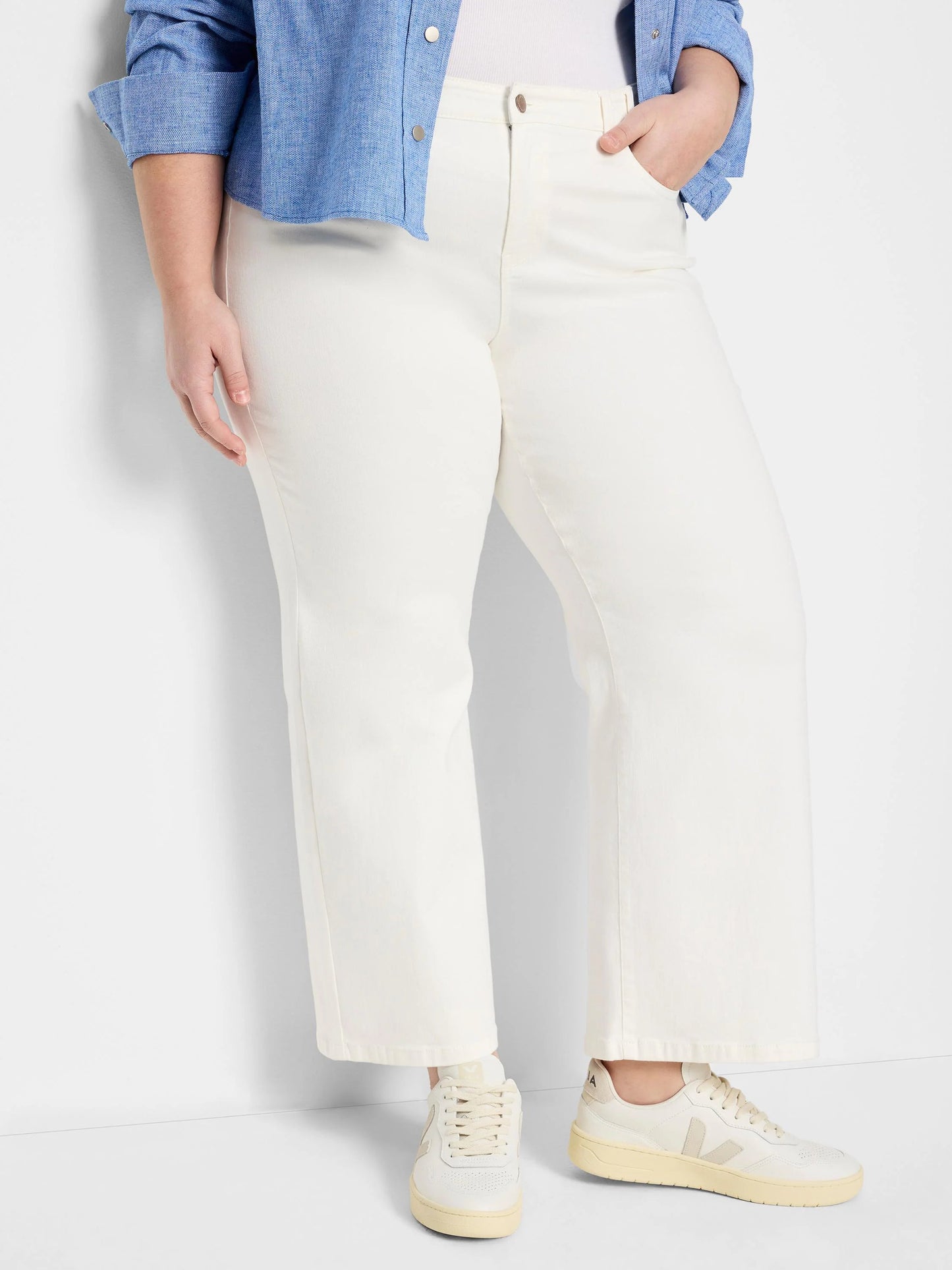Wide Leg Weekend Ankle Jeans